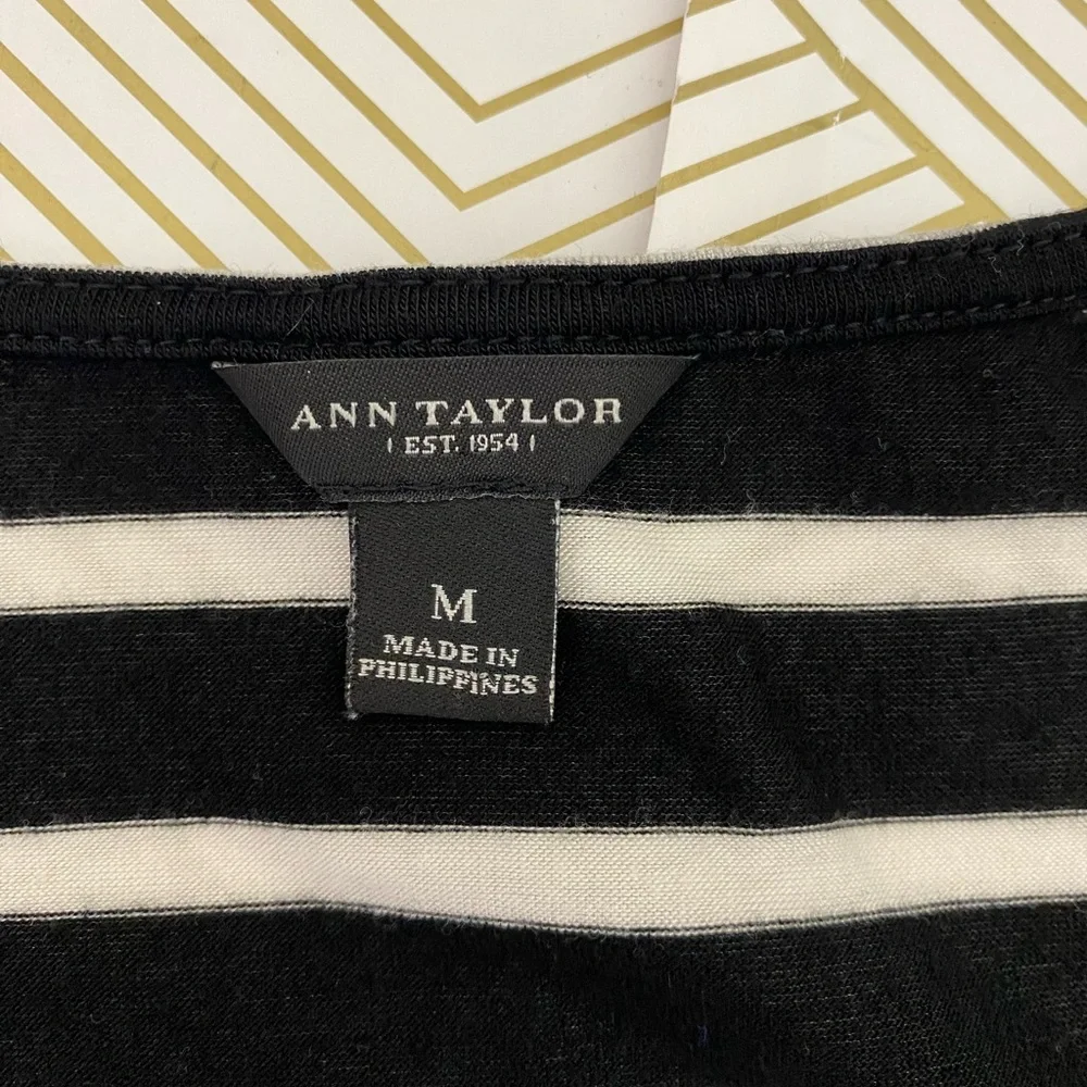 Ann Taylor short sleeve blouse